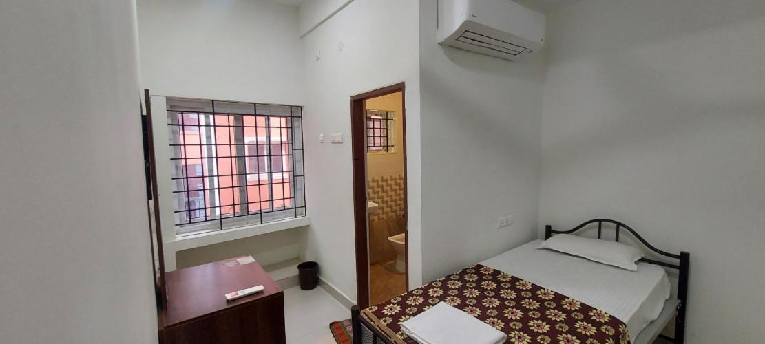 Hotel Aalayam Tiruvannāmalai Exterior foto